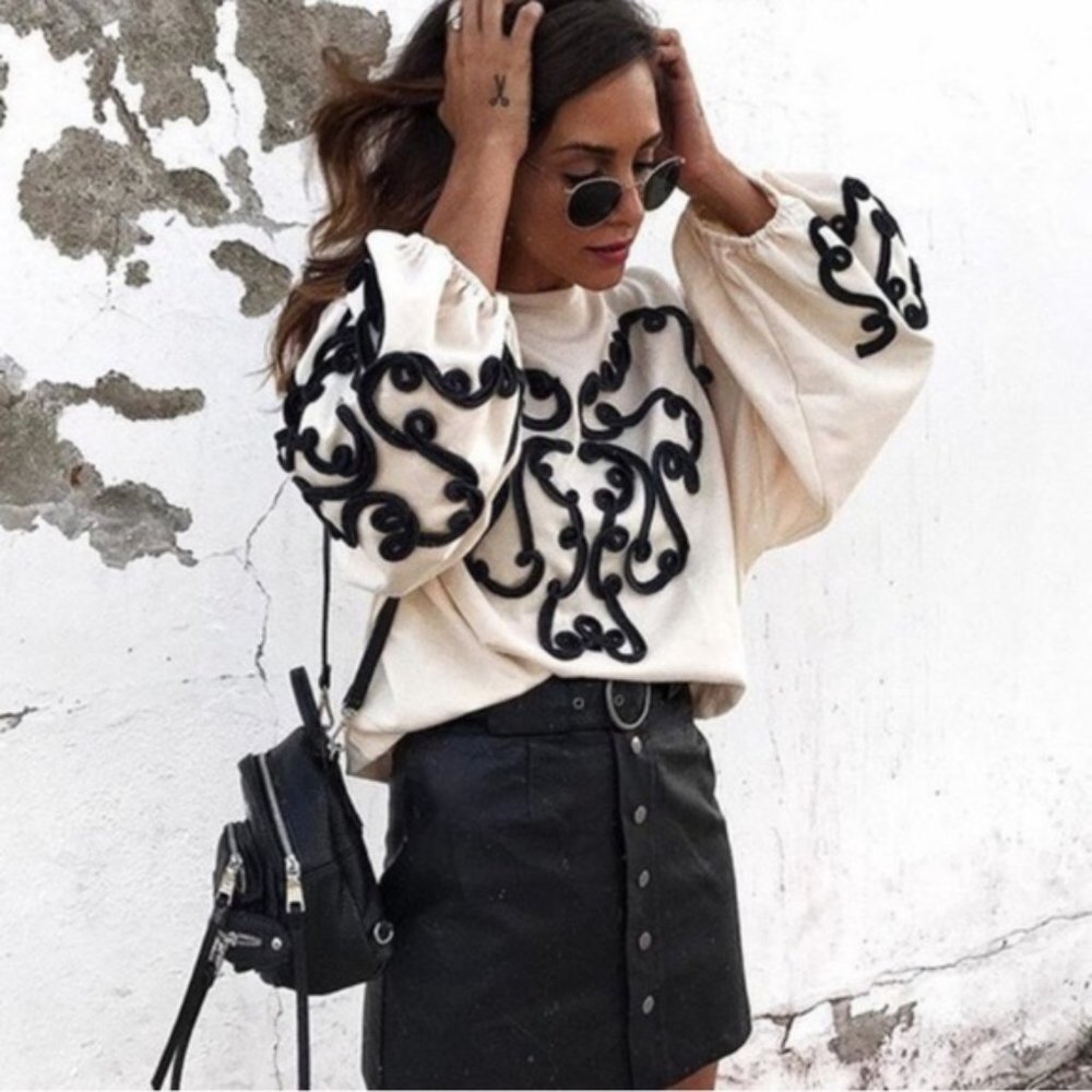 Zara Black Embroidered Sweater - Picture 7 of 13